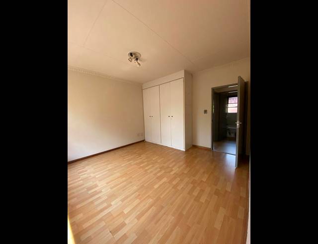 2 BEDROOM APARTMENT FOR SALE IN VORNA VALLEY